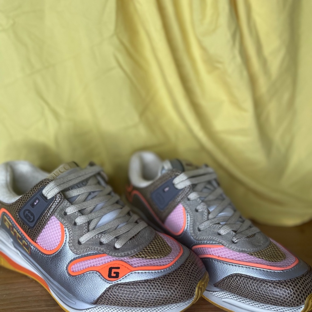 Women's ultrspace sneaker - Picture 2 of 4